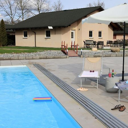 Natur- Und Aktivresort Senftenberg Schipkau 外观 照片